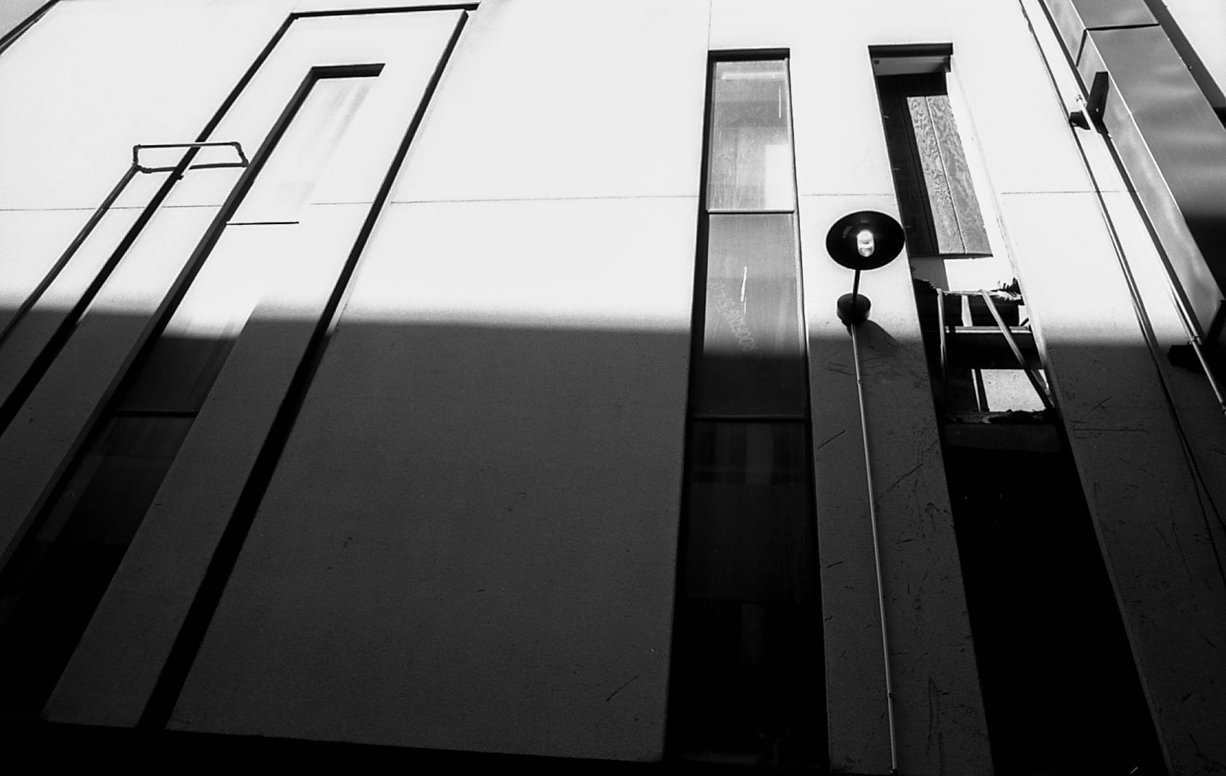 The Closeness of Light and Darkness